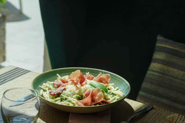 La Squadra Trattoria au castellet dans le var