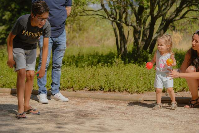 Terrain de Pétanque Grand Prix Hôtel &amp; Restaurant Castellet · Hôtel 3 étoiles dans le Var