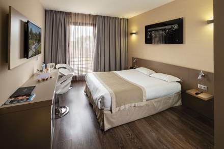 3 star hotel Castellet, Var