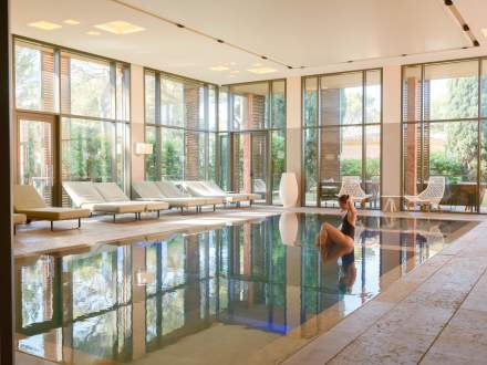 piscine hotel du castellet